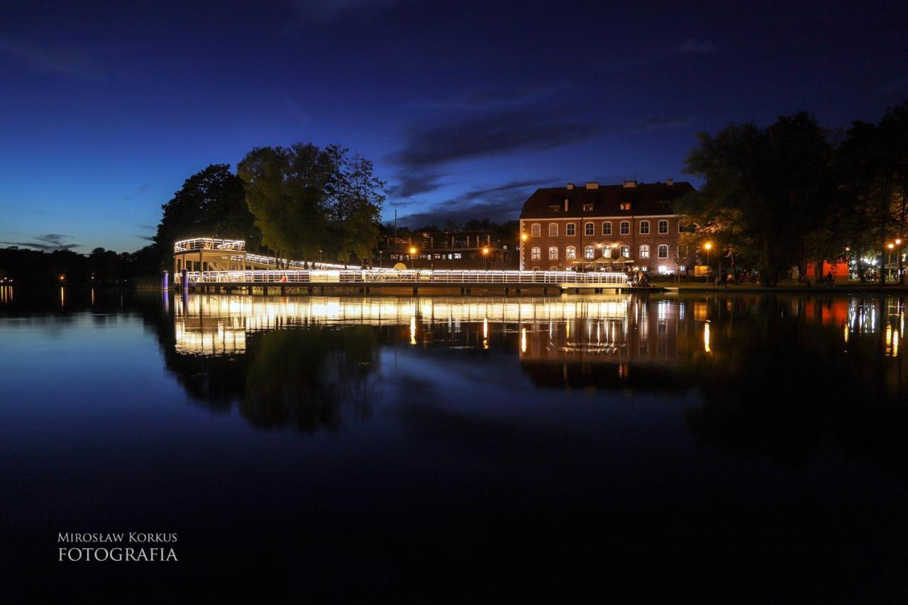 Centrum Konferencyjne Zamek Hotel ชเตชชีแนค ภายนอก รูปภาพ